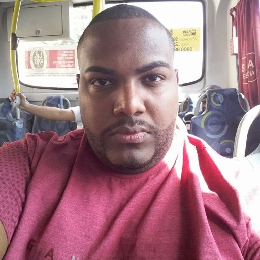 MrItaloTeixeira's profile picture. Bio? Sem bio.