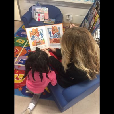 MrsAnnaBlack's profile picture. be brave •