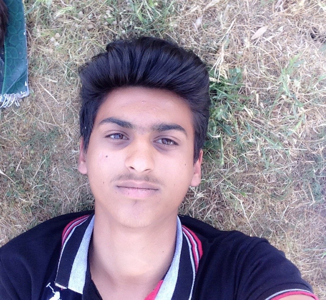 Paiwand94417475's profile picture. 