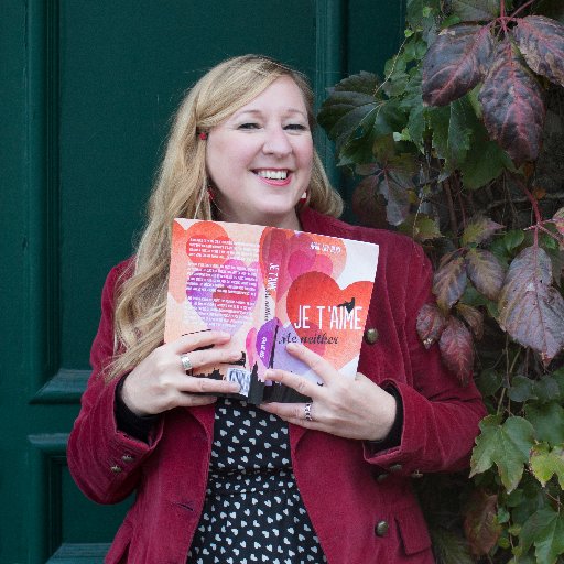 Paris-based travel writer, author of 3 books & award-winning blog on romantic Paris. New Book on Pandemic Paris: 