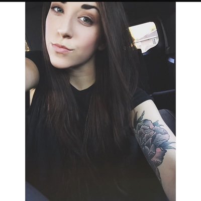 Just your average Ally Hills obsessed girl.I love @allyhills a lot. Ally likes my tweets occasionally. #Clitcult