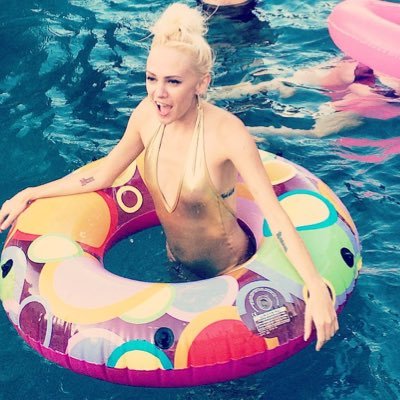 BabyDaggers's profile picture. truth - love - music - science