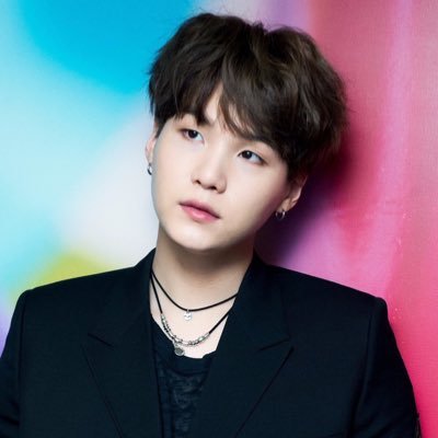 free follow. follow @killyoonqi ask her for a follow back