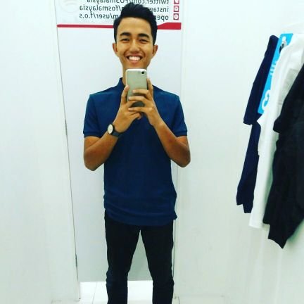 Hxfzdin761's profile picture. 👑 King Mama & Papa 👑