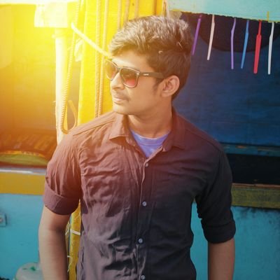santhoshstark1's profile picture. Enna pathi sollrathuku appadilam Onnum illa.......Ethavathu thonichina Sollrenn........