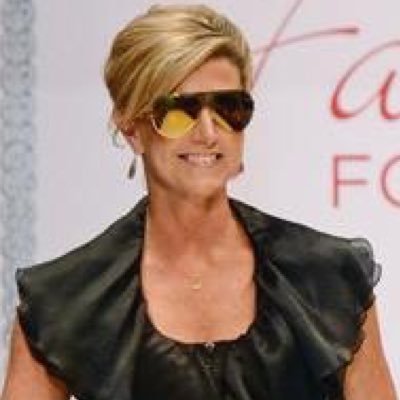 JillWarrenTX's profile picture. The Passage Group; TX lawyer; Barre3 Owner DC & VA