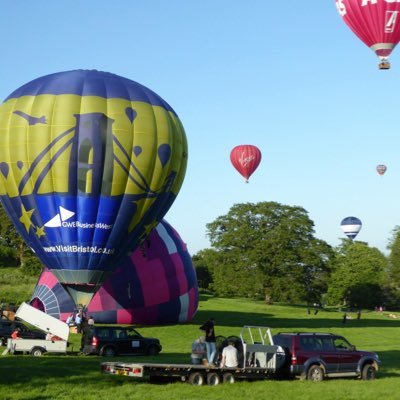 Live Flight Updates feed for hot air ballooning in Bristol & Bath. For full coverage, join us on Facebook.