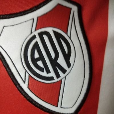 Riverplatense a Morir. Músico y futbolista... frustrado