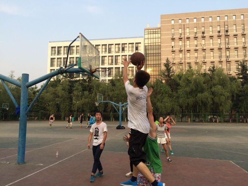 Arvinlin3's profile picture. love basketball,love life.