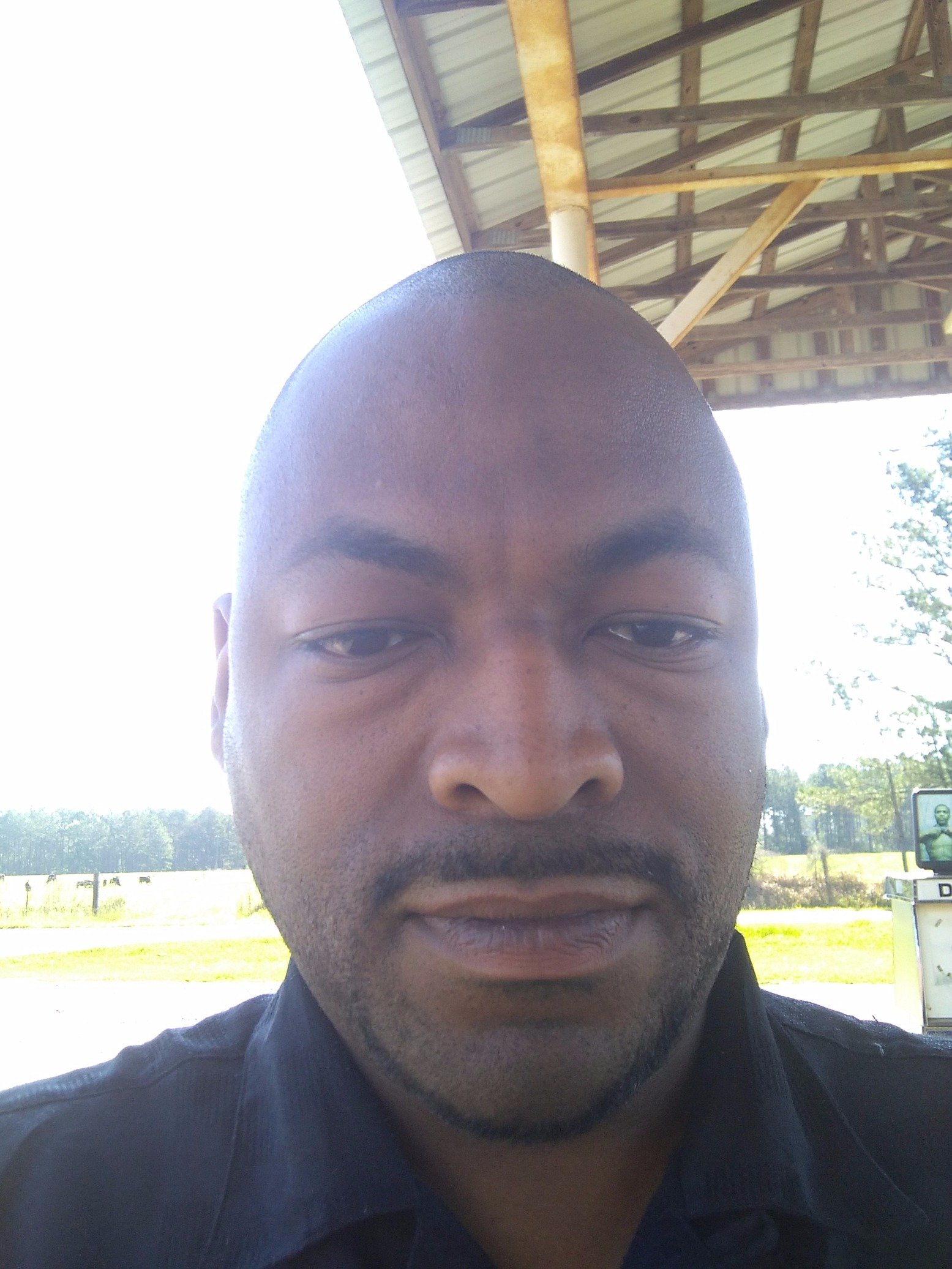 I'm pastor of true divine word ministry of stateline ms an Tribulation Baptist Church Shubuta Ms husband an father of 2