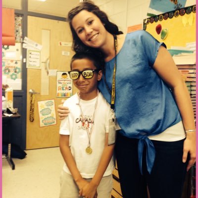 Third grade teacher 👩‍🏫 at Goshen Post Elementary! Go 🐊!