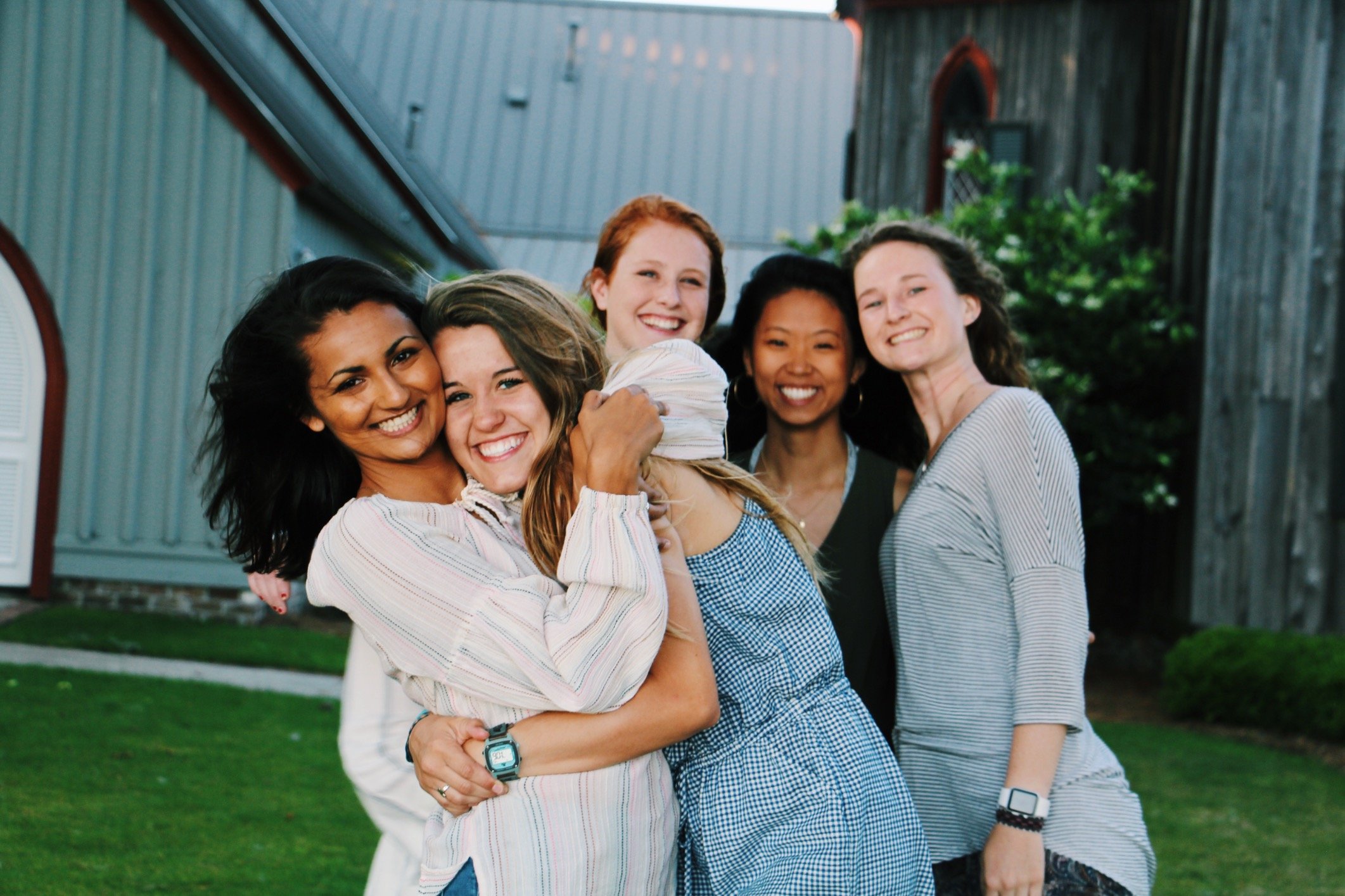 VaryMarughese's profile picture. 