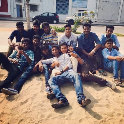 PugazhenthiKar1's profile picture. Tamizhan!💪
Mechanical engineering student😒
First cry on # Jan1 
Vj sethupathy fan😍
U1 music lover😘