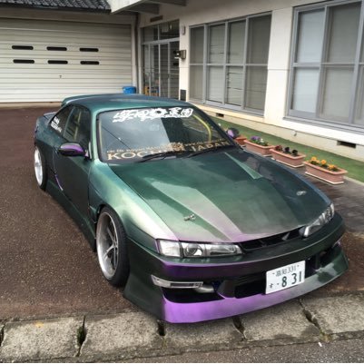 高知県⇄東京都 ドリフト、釣り、グルメ🍜S14&S15でドリフトしてます🚗旧マニサイコー🎵柴田軍団というチームをやってますが、解散寸前です😢笑