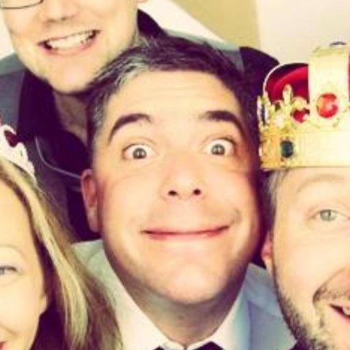 Bristol Foodie - 13years working in hospitality, 7years sales and specialist recruitment agency experience, and 31years as a musician.