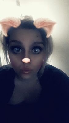 EmilyVizzaccaro's profile picture. 
