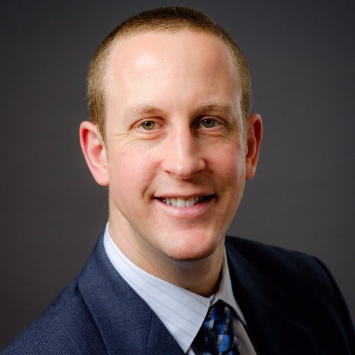 Comms Director, BC Government | @RoyalRoads MAPC & @JSchool_CU grad | 🥍 ref & ref-coach