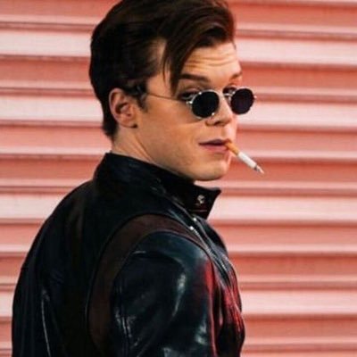 Cameronrpscript's profile picture. Et un jour, tout bascule.