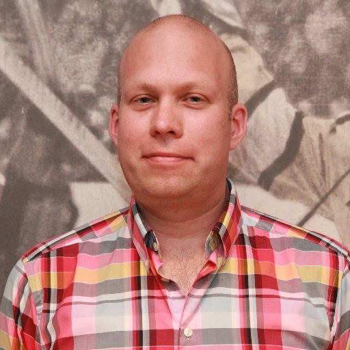 parsodergren's profile picture. Delar själen mellan att passionerat utveckla MARK, vara hängiven styrelseordförande i VIK Hockey samt att vara mina barns bästa pappa och min frus bästa man!