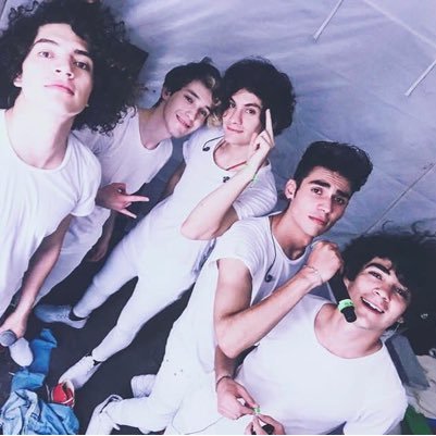 CoderUniverse's profile picture. Cinco locos enamorados de la música @soyalannavarro @josdice @soyalonsovillal @freddyleyva @bryanmouque | Cuenta Dedicada A @CD9 | SIEMPRE JUNTOS SIEMPRE 💗🙏🏼