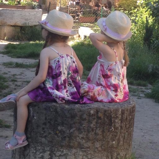 AudeBertras's profile picture. Aime la Vie, mes 3 amours, les gens avec des valeurs, la sincérité et ceux qui osent