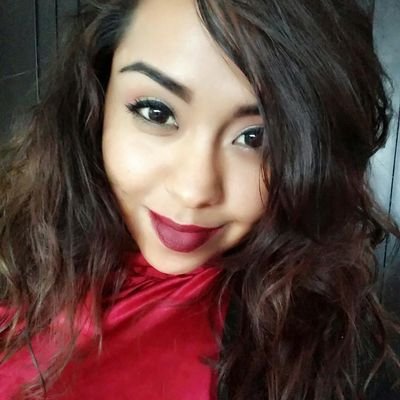 Pasante de la licenciatura en Ciencias y técnicas de la comunicación.
Egresada de La Universidad Durango Santander ( Lobos)