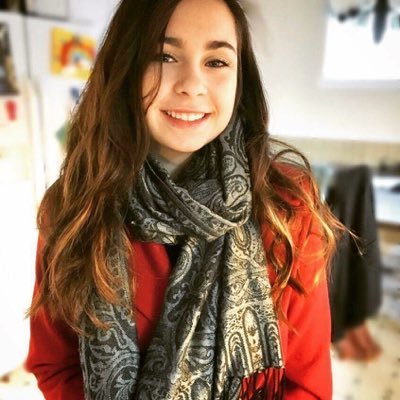 baker_alayna's profile picture. she / her