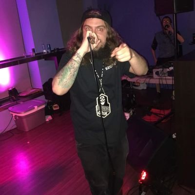Komrade / Brothers Grim
Canadian Hip Hop Artist
#FutureIsGrim #BeverlyBoys #118Ave