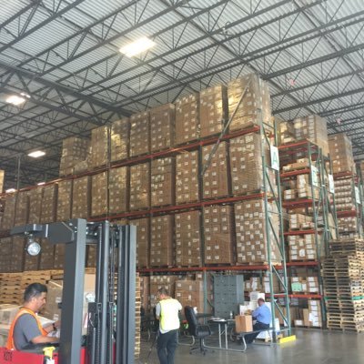 3,000 - 200,000 SF of Warehouses in Miami FOR LEASE & FOR SALE ☎️305.960.8404