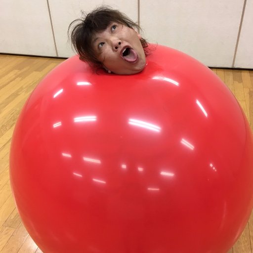 poyarinko's profile picture. 役者やってます。九州圏内あちこち。「劇団とんとこパピィ／とんとこ一座」に所属☆  仕事は…役者も含めイロイロ…裏も表もなんでもござれ～なピンチの時のナンデモ屋かな？フォロバは基本してま～す☆
劇団シェアハウス「ゆめのや本舗」2号室の住人です。