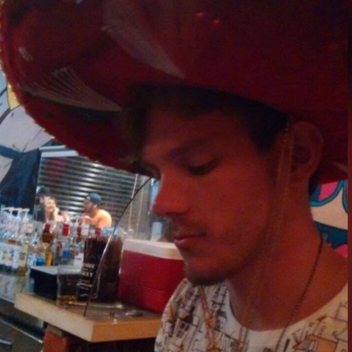 heeyalisson's profile picture. professional poker player
