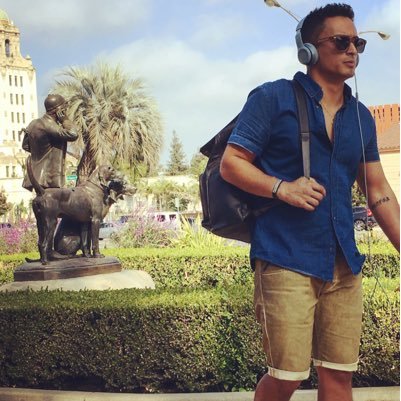 Ondekk_iortega's profile picture. Designer I Product Development Major @Fidm I Menswear design I Graphic Design
