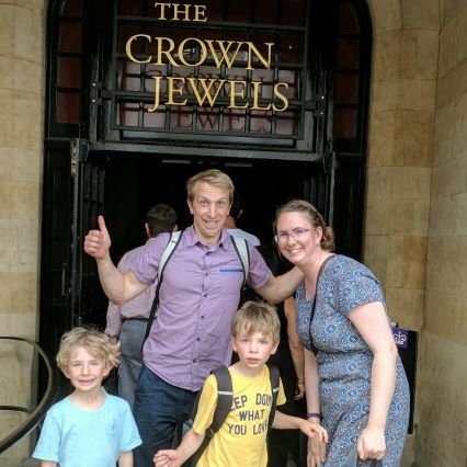Assistant head, Physics geek, excel addict, climbing often. Very lucky husband and father.