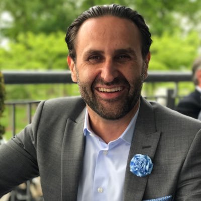 f_santoriello's profile picture. 