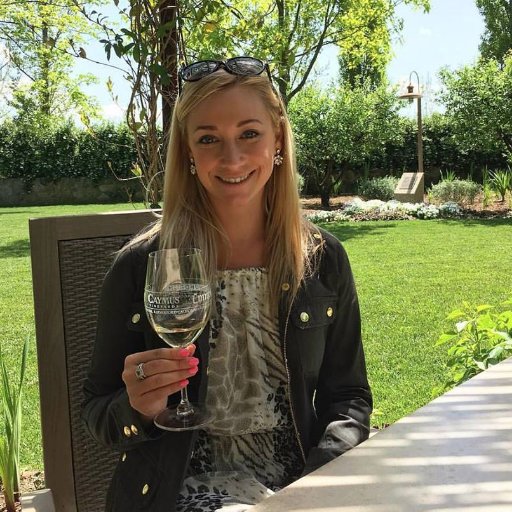 LynseyGenauer's profile picture. 