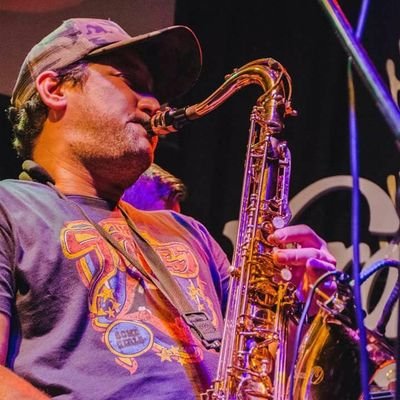 Peralucas's profile picture. Matricero y Diseñador /
Programador CNC /
Saxofonista