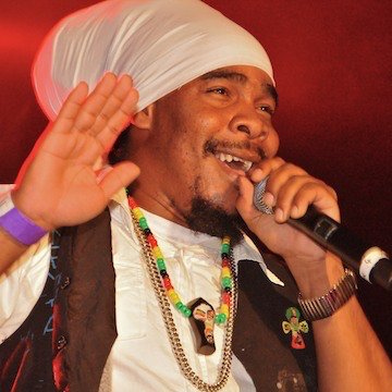 #Jamaican #Reggae Artist /Songwriter #Turbulence 🌎 Bookings : spanishtown65@yahoo.com