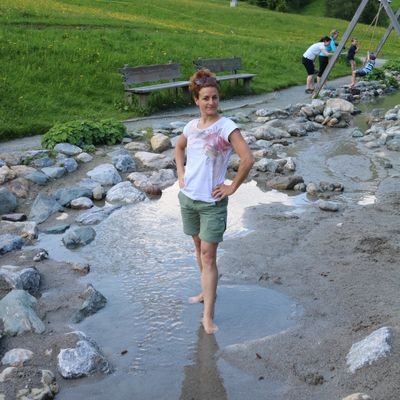 Après avoir subi les entourloupes de mes minettes, d'autres occupations reprennent le dessus aujourd'hui: les voyages, la musique, les technologies numériques.