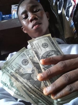 duodufrancis797's profile picture. 