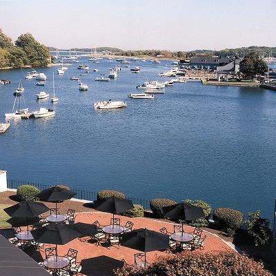 The Cohasset Harbor Resort is the perfect venue for corporate functions, banquets, weddings or just a nice night out for two.