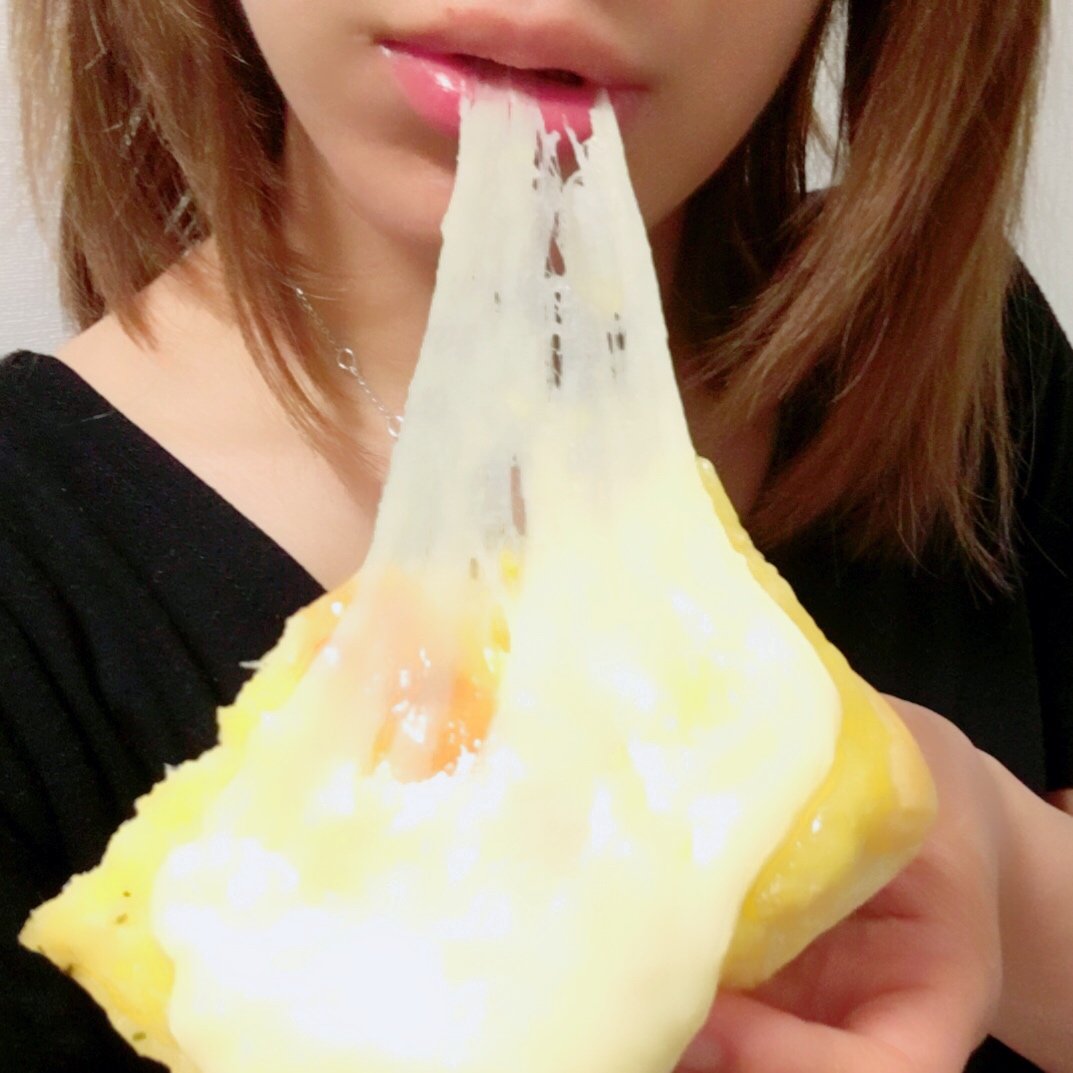 yochiyochi182's profile picture. 食べたり飲んだりしてます！