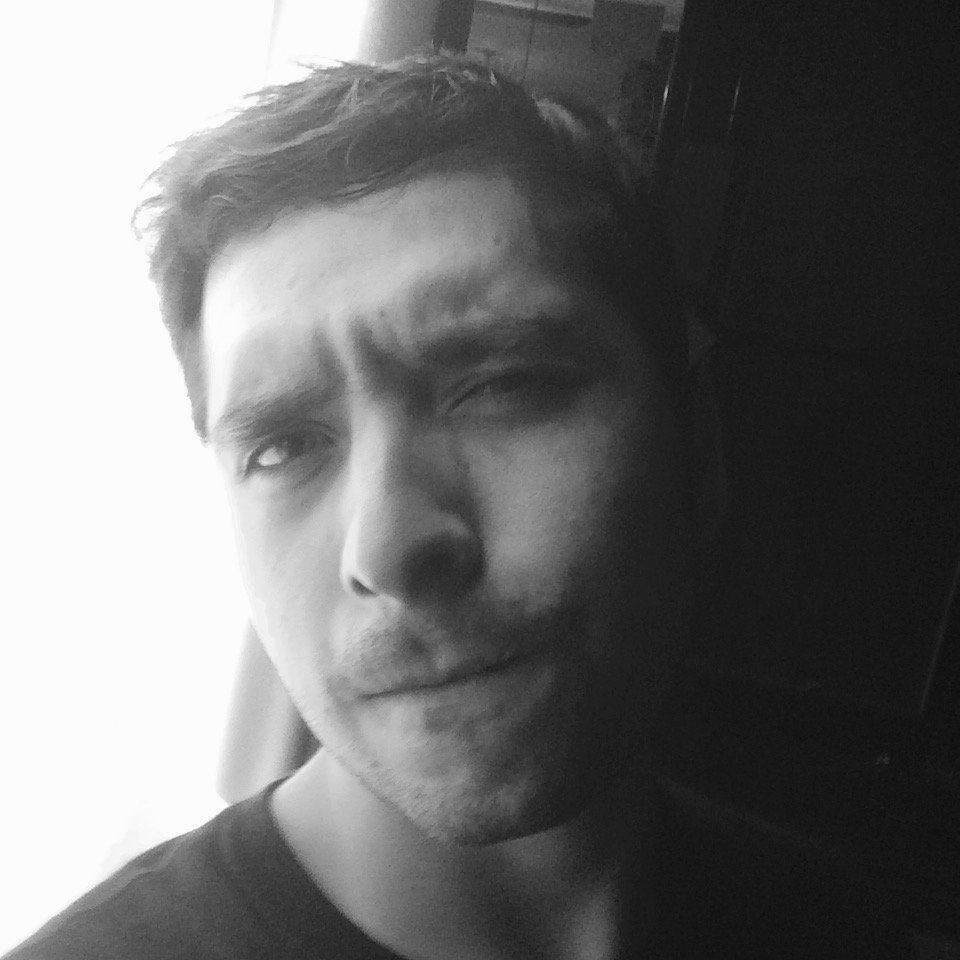 maxbece's profile picture. advertising.