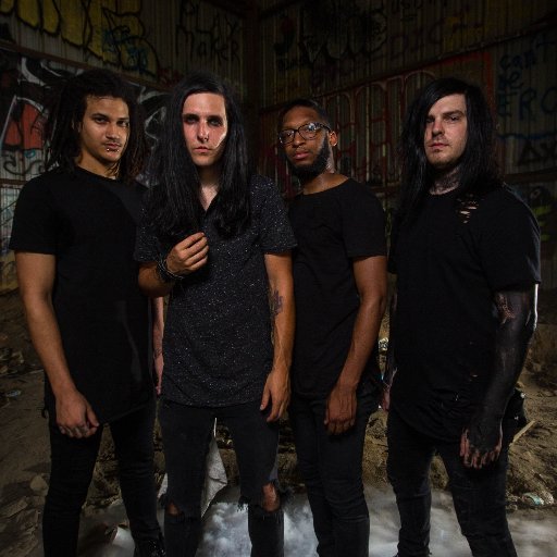 Post-Metalcore band from Baltimore MD! New EP 'Screaming on the Inside' out NOW! @joephantoms @patrickphantoms @anthonyphantoms @quincyphantoms