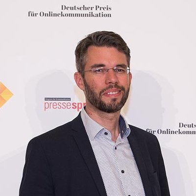 #DigitalComms guy. Listener. Thinker. Speaker. Loves tech. Founder of https://t.co/bWDDCopwJP