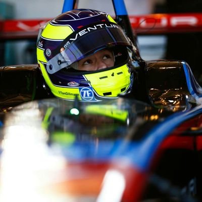 Fan page dedicated to 2016 @WorldSeriesV8 champion @TomDillmann, currently racing in @FIAFormulaE for @VenturiGP