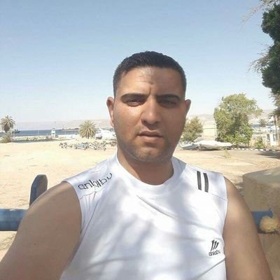 مهموم