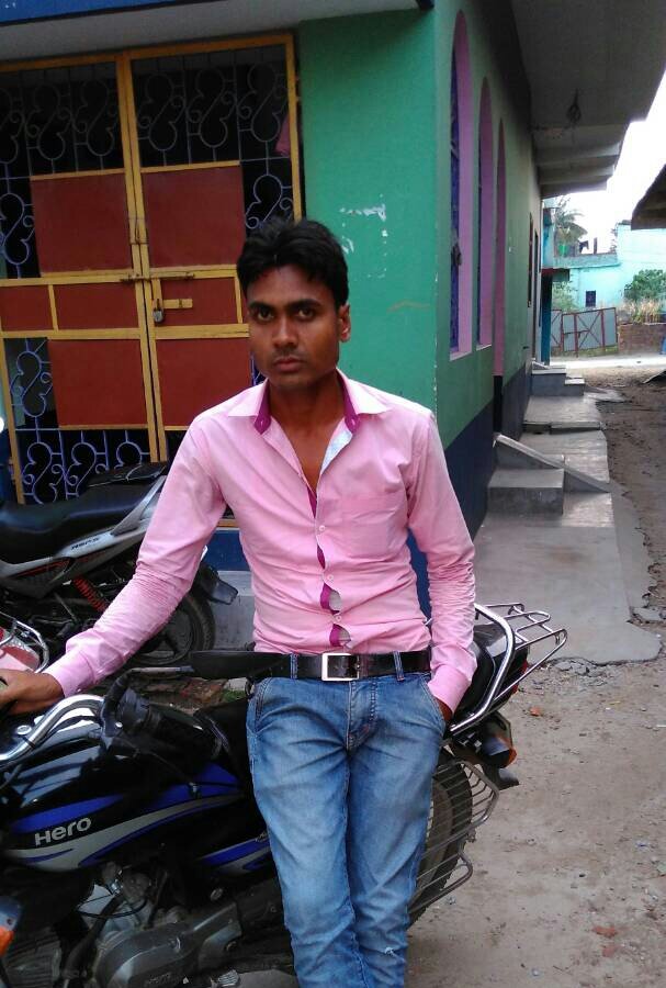 adil_hindustani's profile picture. 05/04/1996