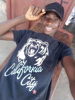I am a cool straight forward guy.
I Believe in myself  that I can make it one day😍
#CaliFam
#California___City