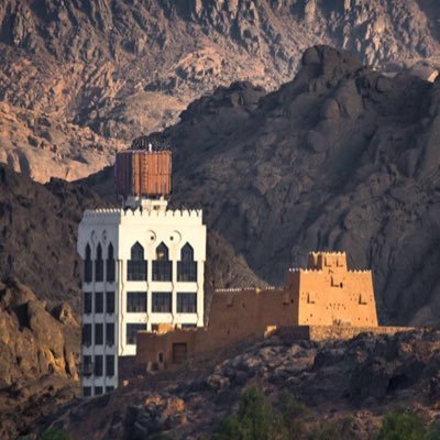 ask_hail_city's profile picture. حساب تفاعلي لأسئلتكم حول مدينة #حائل نشر لجديد المنطقه من مطاعم فعاليات معارض '' أرسل سؤالك خاص وسنقوم بنشره للمتابعين للإجابه '' اتمنى تفاعل أهل حايل 🌷✋🏻