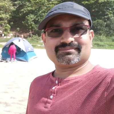 SaroshJ's profile picture. 